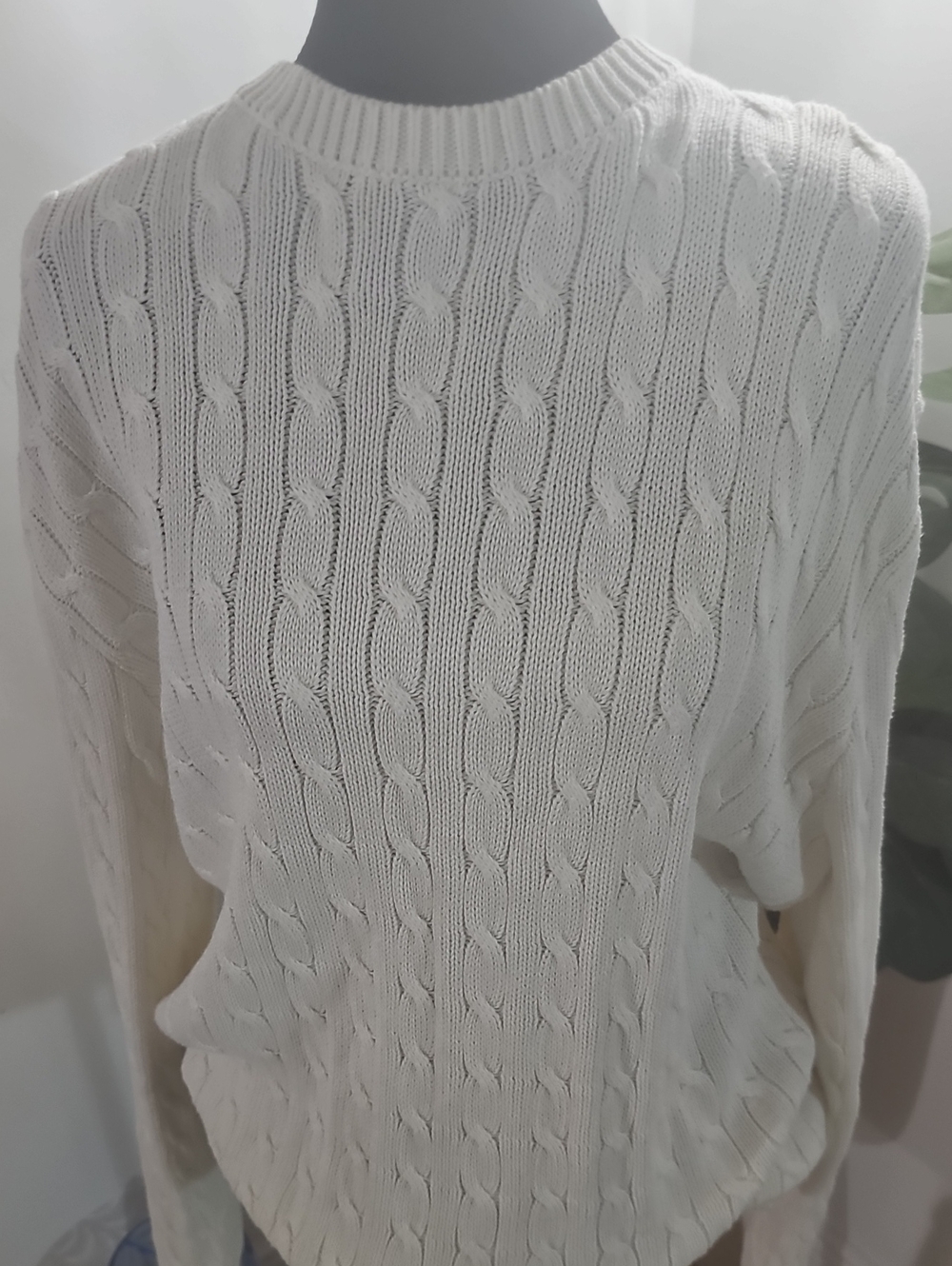 Brandy Melville Cream Cable Knit Crewneck Sweater - Picture 3 of 6